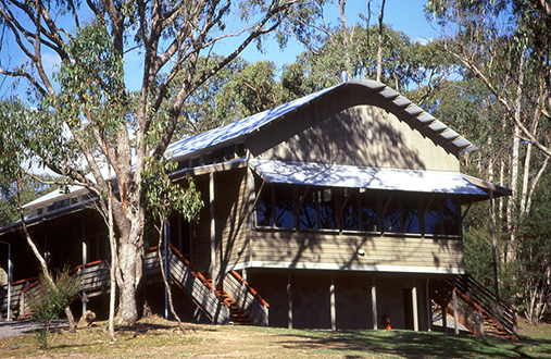 lauriston girls' school howqua campus